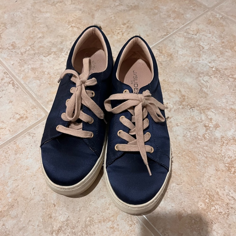 JSLIDES Sneakers